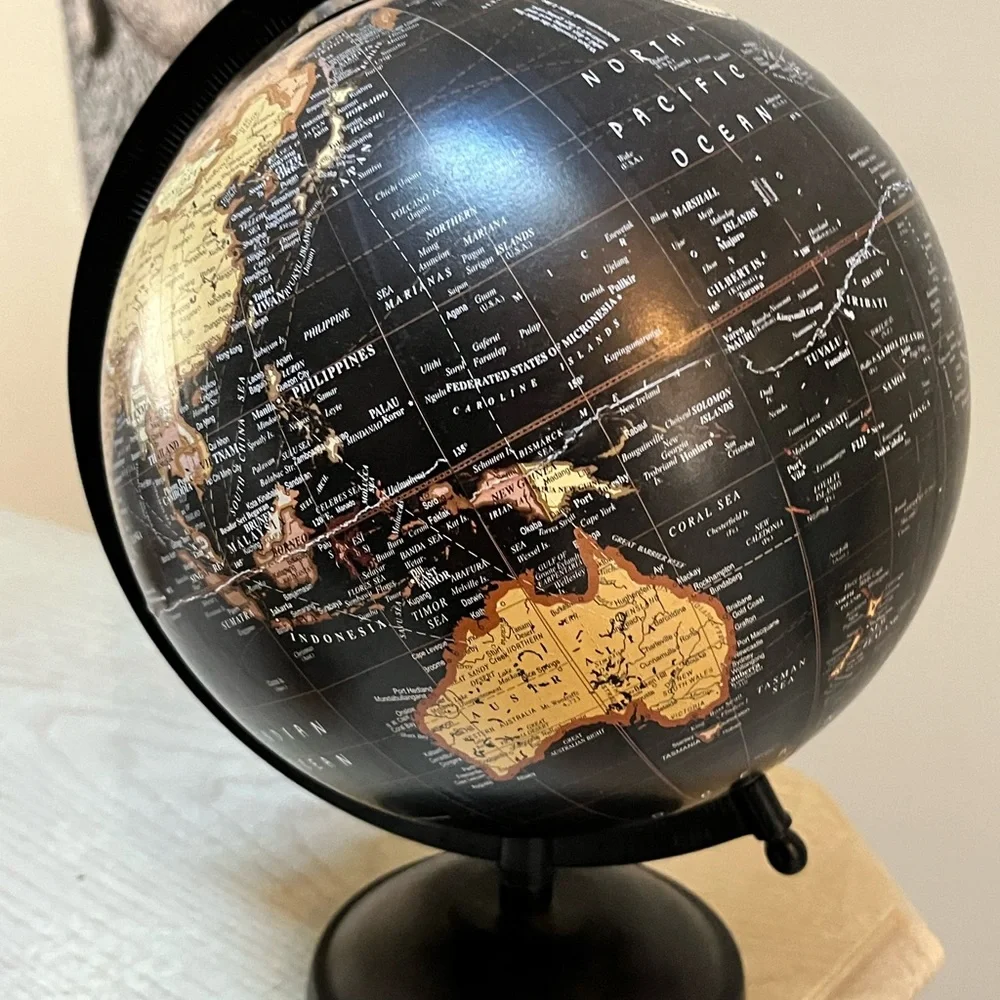 Mini globe - Picture 2 of 2